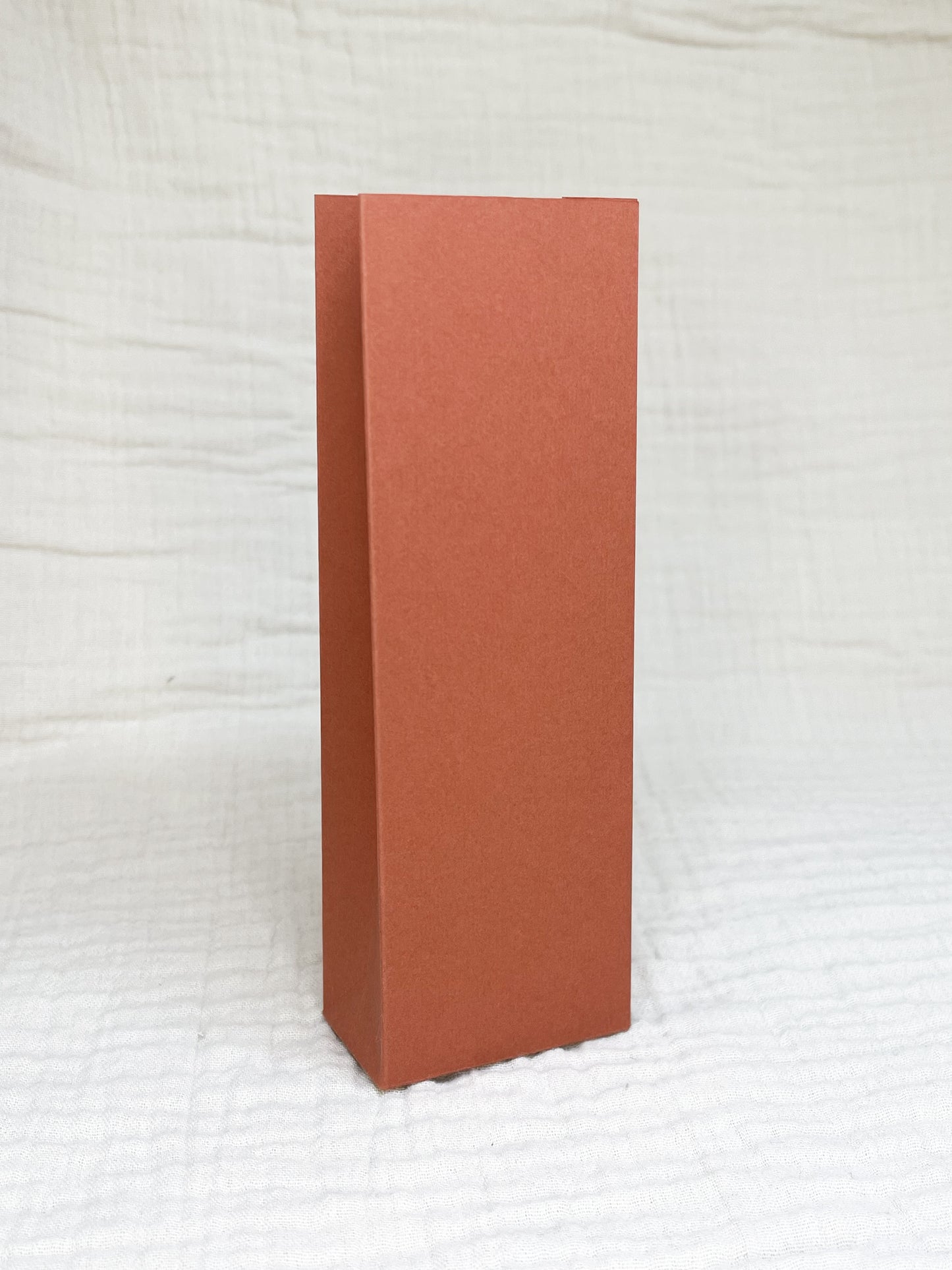 Hoog doosje in roest voor doopsuiker - Atelier D