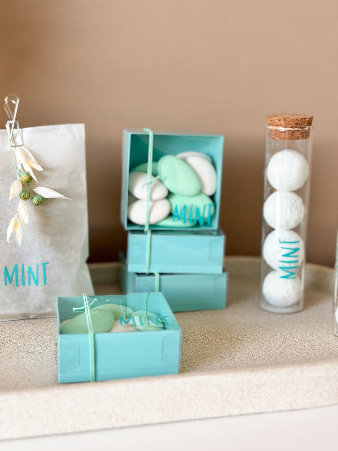 Easy Box No. 04 - Minty White