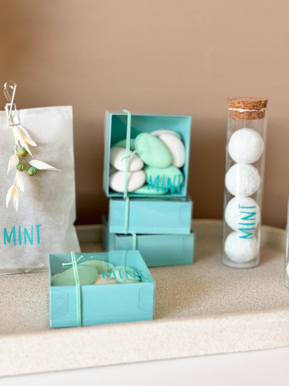 Easy Box No. 04 - Minty White