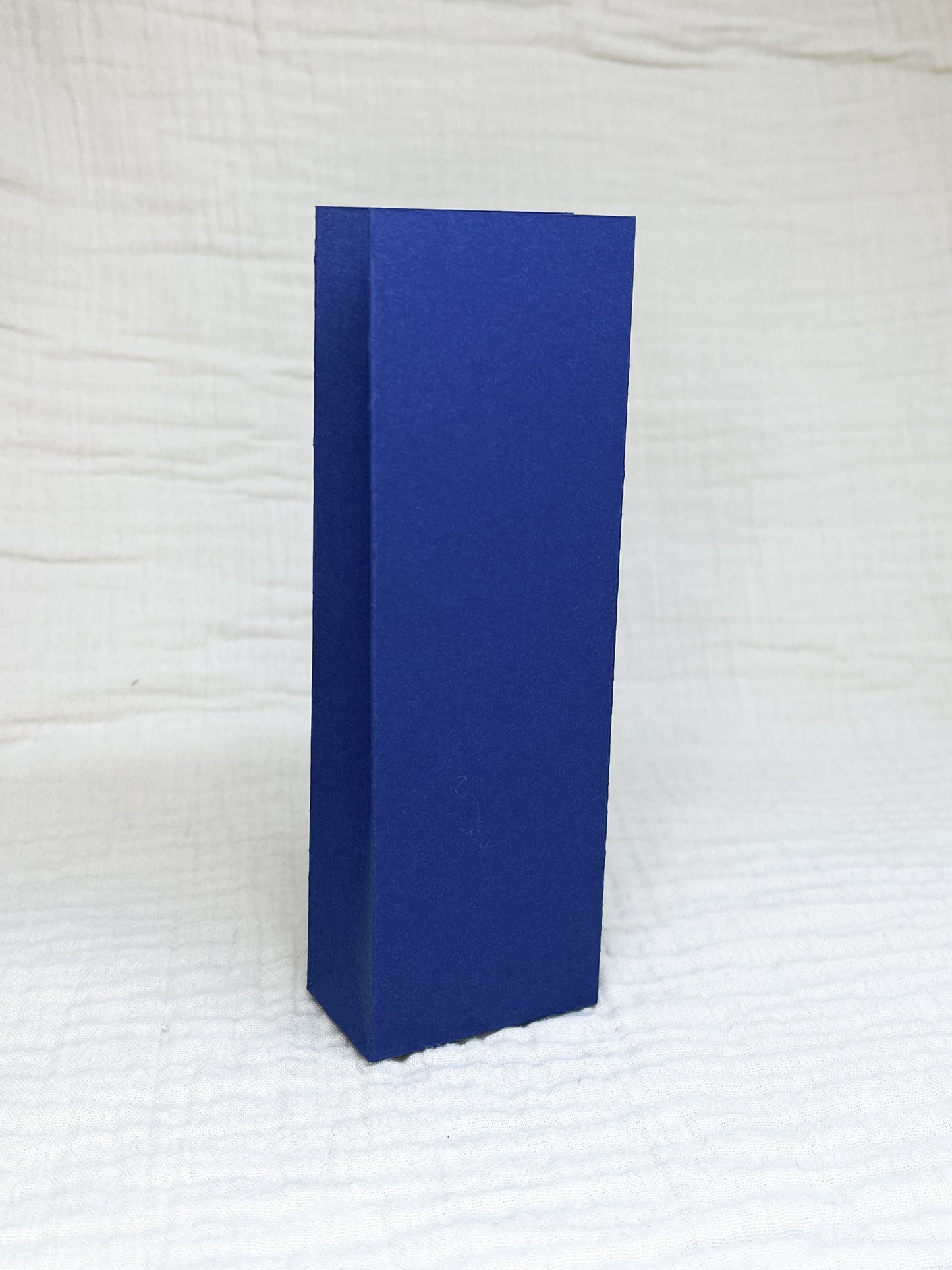 Hoog doosje in donker blauw voor doopsuiker - Atelier D