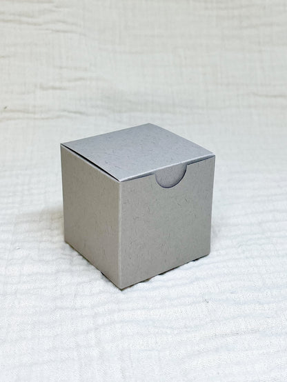 Kubusdoosje in china voor doopsuiker - Atelier D