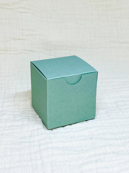 Kubusdoosje in eucalyptus voor doopsuiker - Atelier D