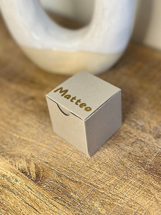 Kubusdoosje in parelgrijs voor doopsuiker - Atelier D