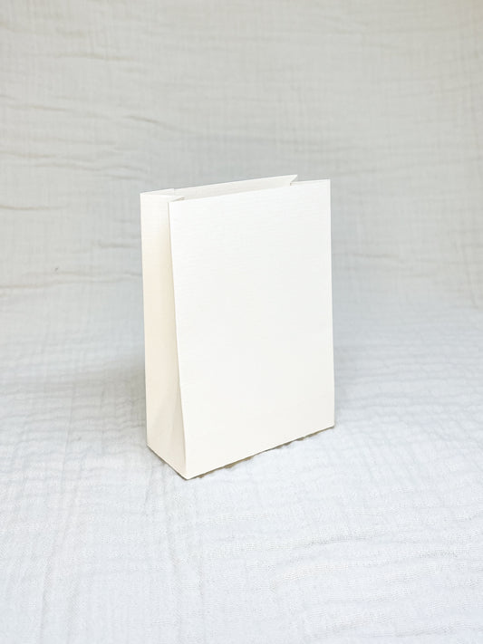 Laag doosje in linnen voor doopsuiker - Atelier D