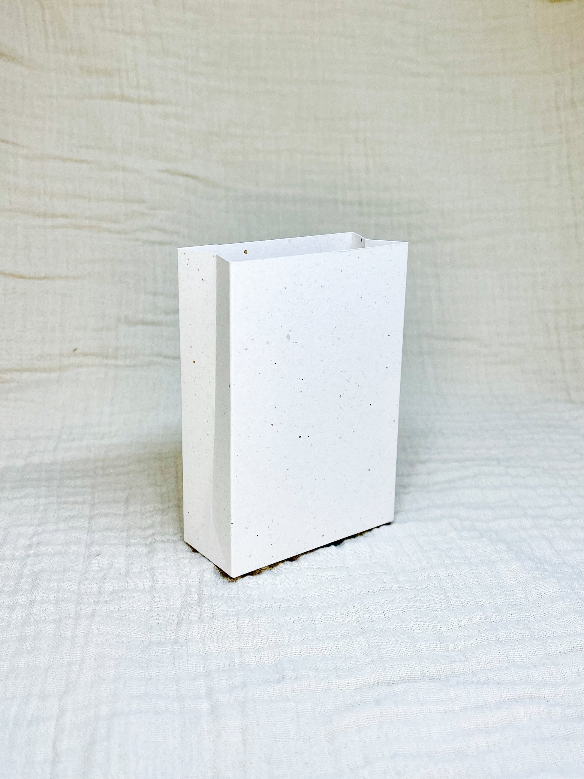 Laag doosje in spikkel voor doopsuiker - Atelier D