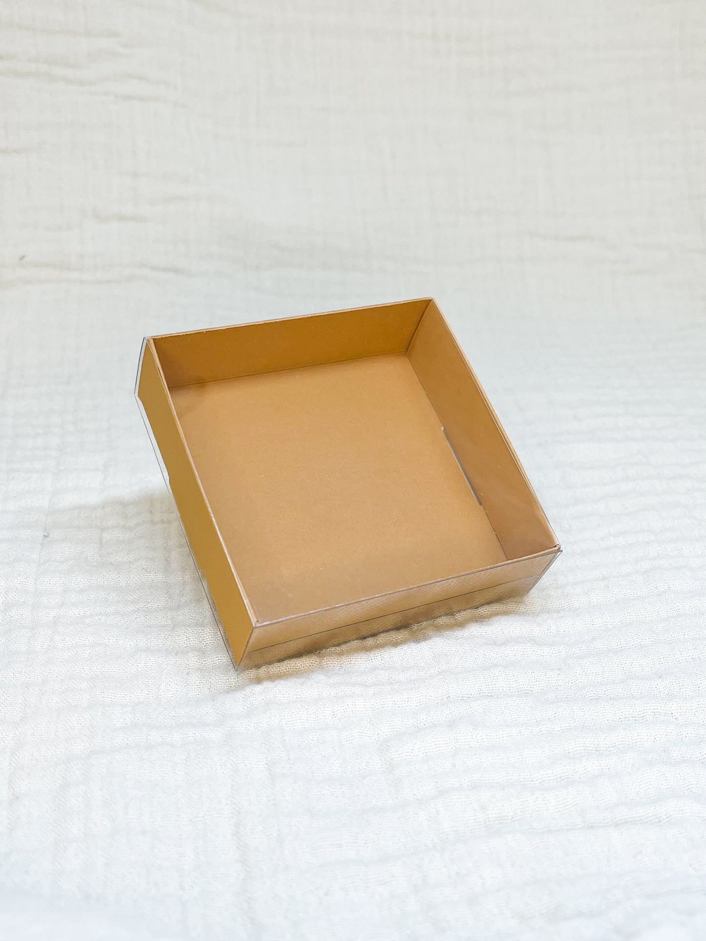 Schuifdoosje in geelbruin voor doopsuiker - Atelier D